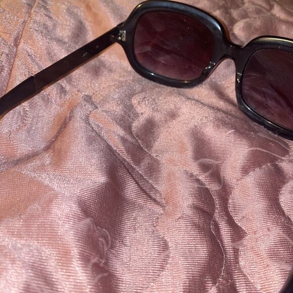 VERA WANG Sunglasses - Purple Lens - Picture 10 of 11